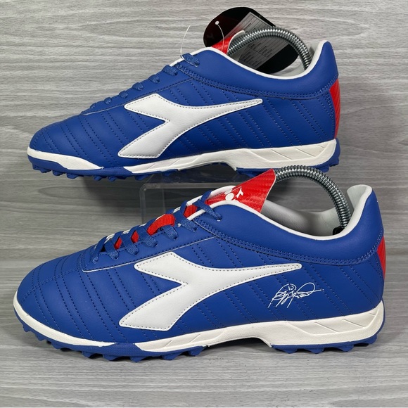 Diadora Other - NWT Mens Diadora US Size 8.5 “Salesmen Sample” Baggio Soccer Shoe Blue White Red
